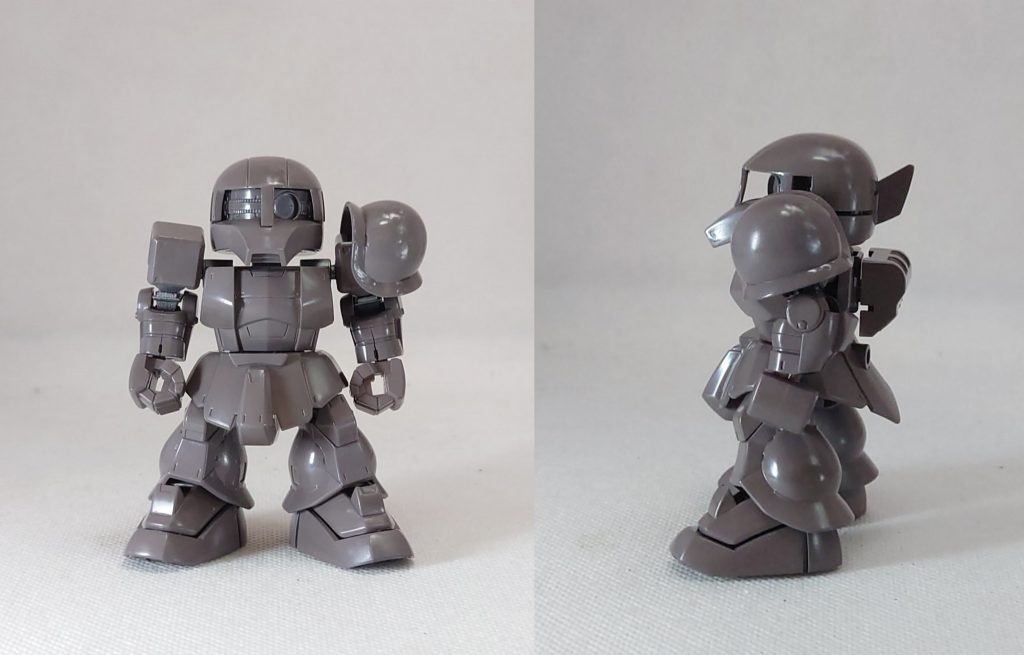 次にサフの代わりに溜まっていた廃棄塗料で下地を作ります