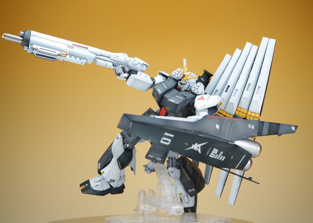 背景紙はエイトフォールドさんの撮影スペースに吊り下げられていたオレンジイエローに