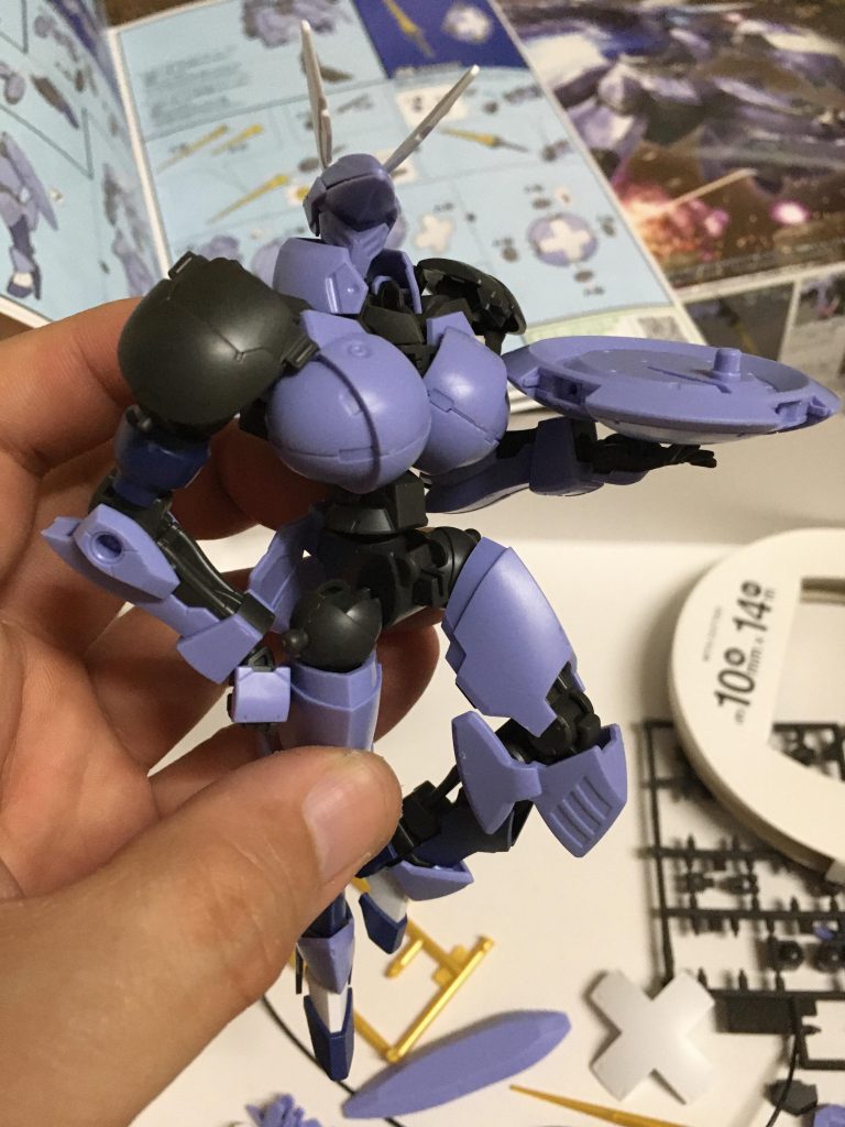 デザイン画を見た時からもう、こうする事以外頭に無かったですね…。余剰パーツの使い勝手が良かったです。