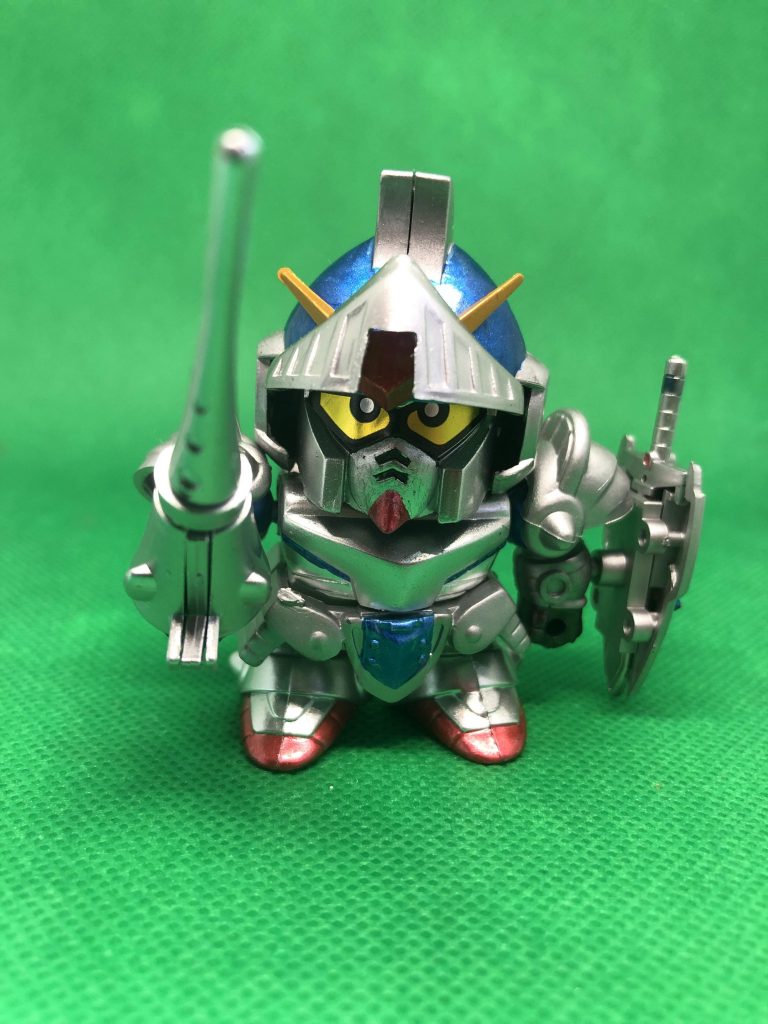 まず、ナイトガンダムの鎧。こちらはまずまずの出来にはできたと思ってます!