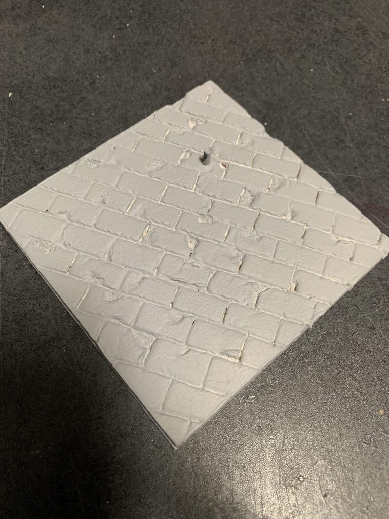 ジェッソを塗りたくります