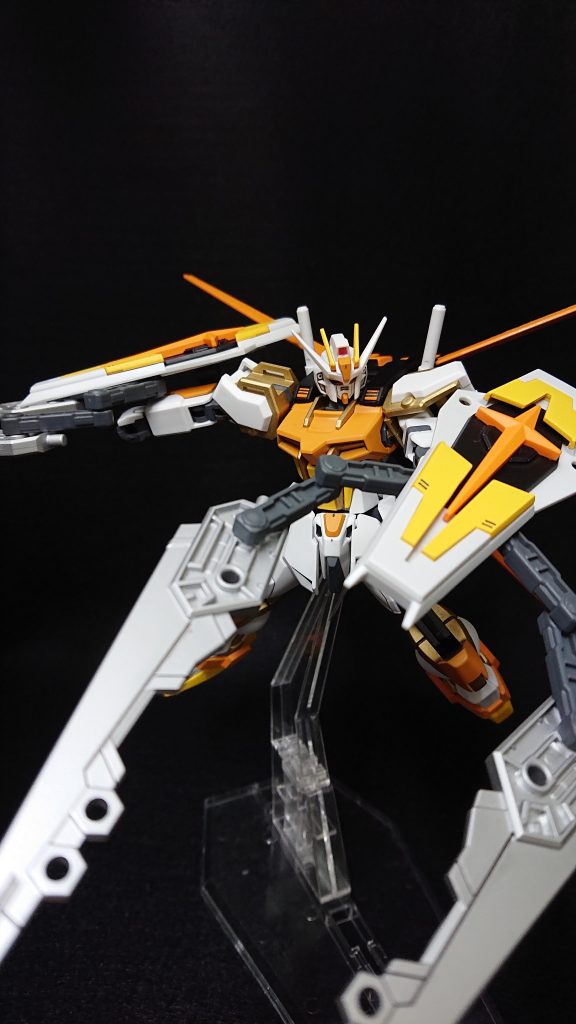 機体カラーは蟹座でいろいろ調べてみた結果、イメージカラーが「白」と「淡い色全般」ということだったので黄色系でまとめてみました