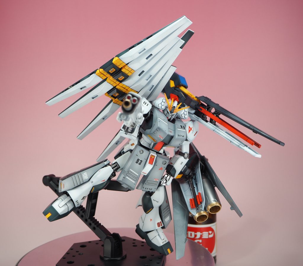 もうやっている方も大勢いらっしゃいますが、今回はこのファンネル同時装備、フルファンネル状態を再現したく思ったわけです。