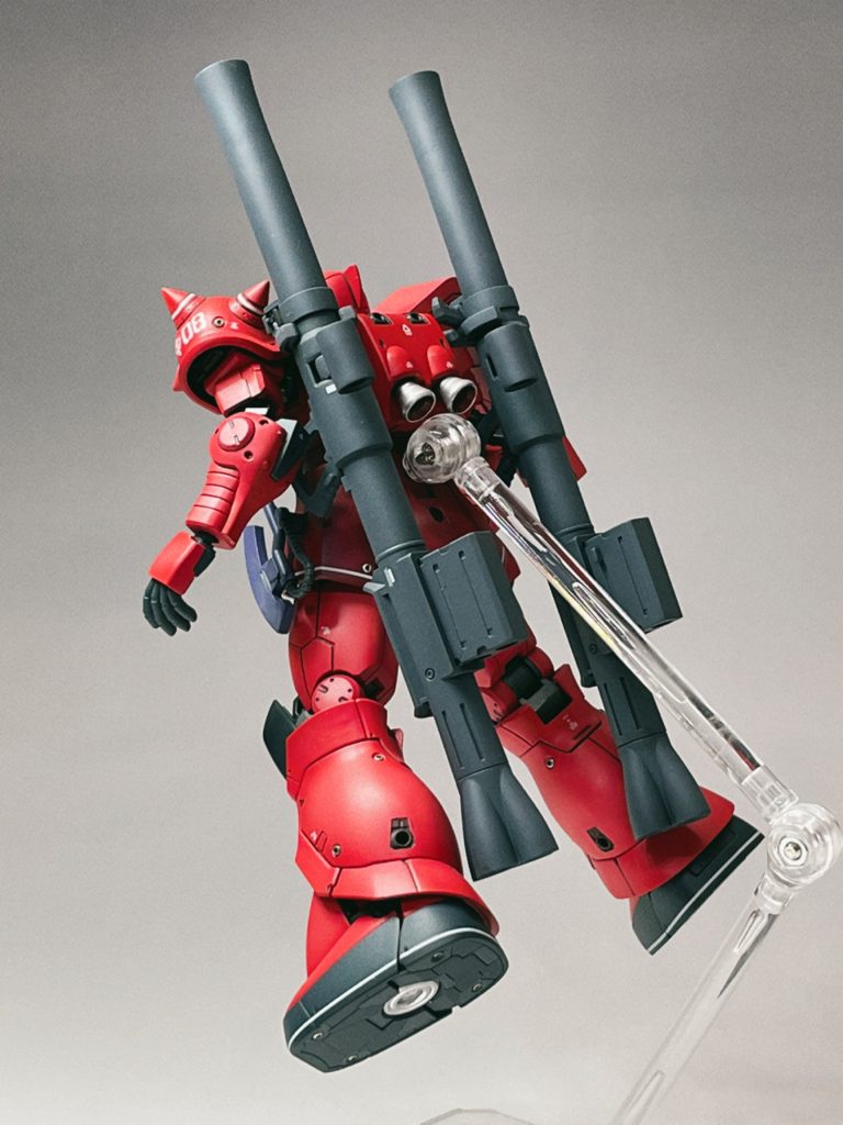 よく見たら、二の腕の向きが逆でした…。