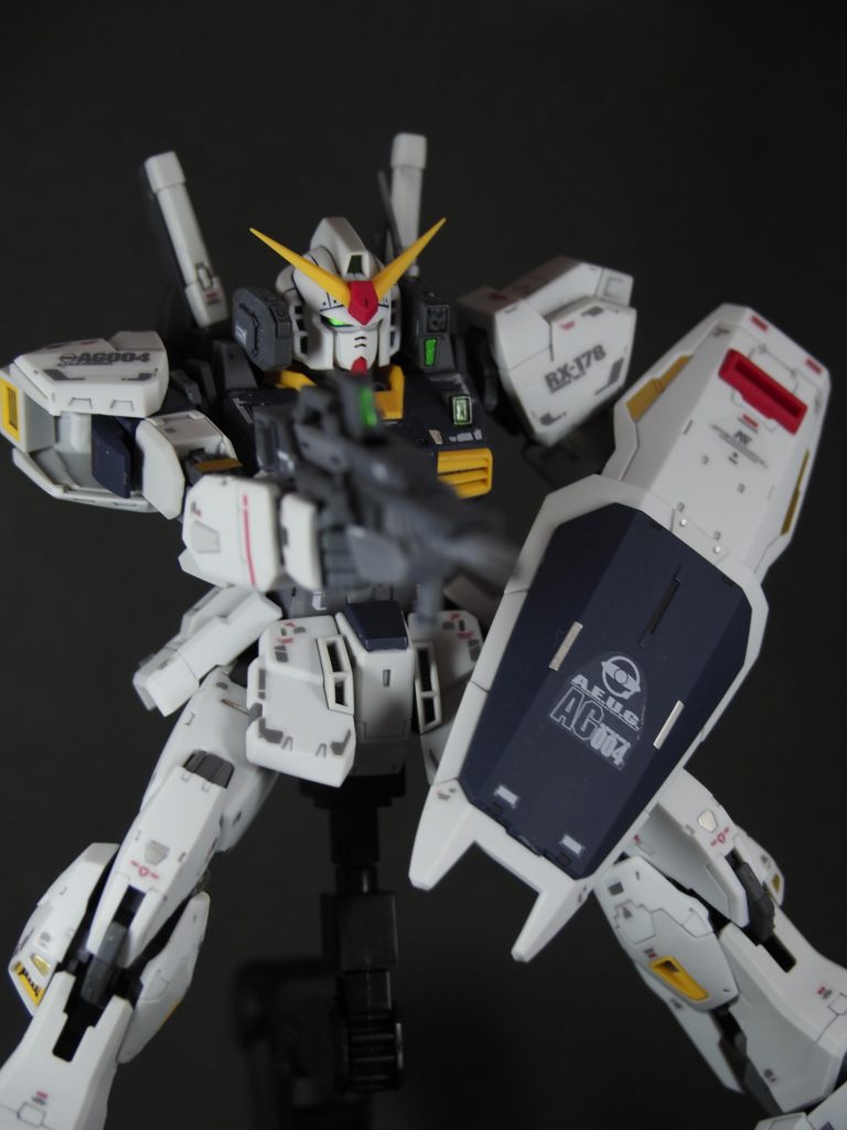 お顔が凄まじくイケメンでカッコいい…