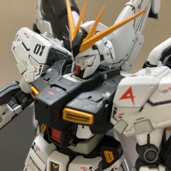 ハイニューガンダム　ニューガンダムカラー