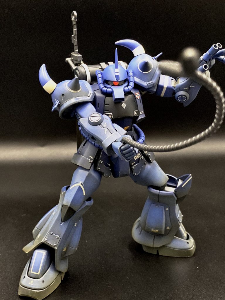 ヒートロッドは自由に曲げられるのですが、自然なアールを描くのは難しいです。