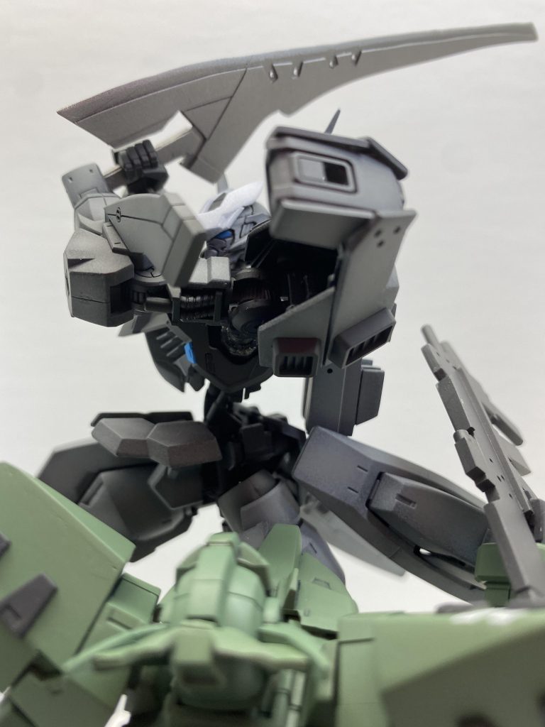 「すぐに参る。…先に逝くがいい。」