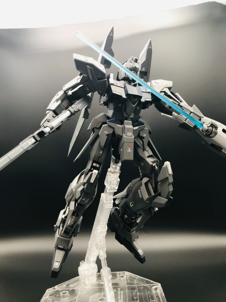 パッケージアートを模してみましたがイマイチ😅ポージングはほんとに苦手😵