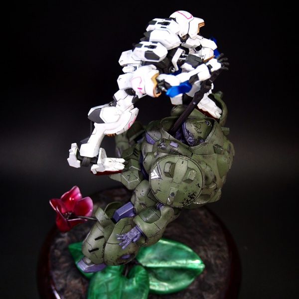 バルバトス  vs  グシオン