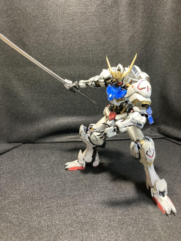 なんかヤクザっぽい