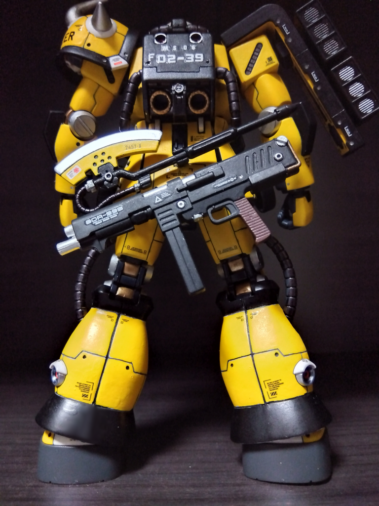 武装類は手に持たせるよりマウントさせる派w バックショットが格段に格好良くなる😍ランドセルのデカールは車のナンバープレート風に。無性にひらがなと漢字のデカールが欲しくなった瞬間w