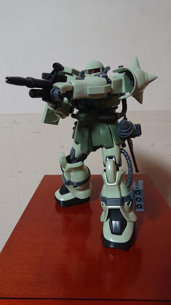 ぱち組みですが、塗装気にしないで遊べて良いです♪