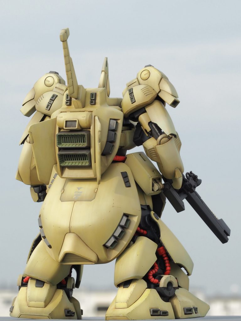 発売当時から値段の割に内容があっさりしたキットと言われていましたが、きちんと工作してあげればそのボリュームと相まってかなりの存在感を出せます。