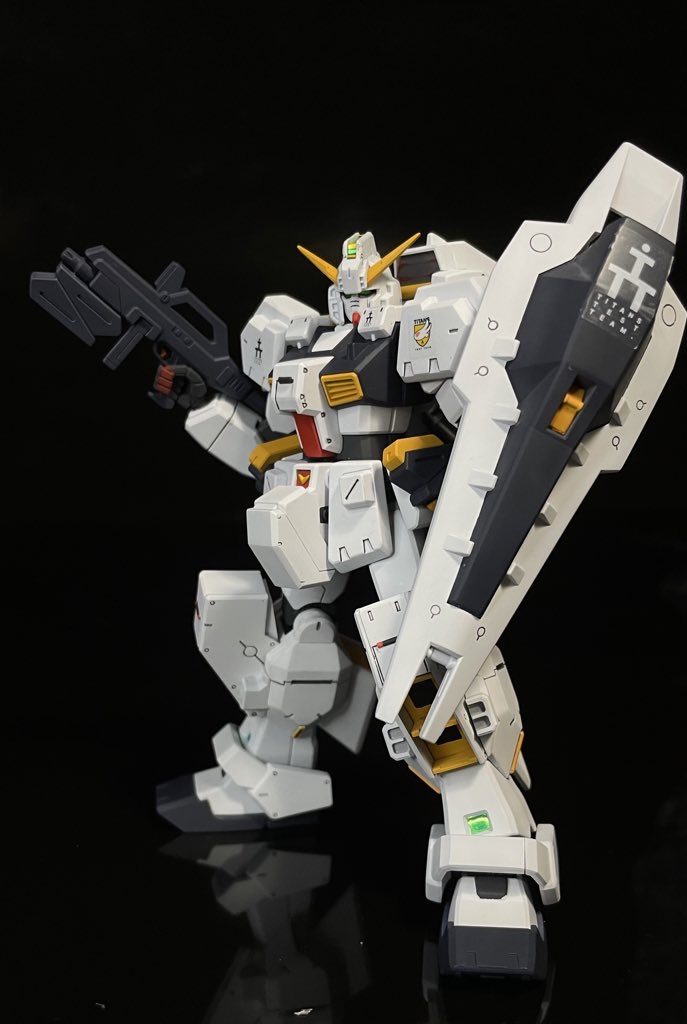 久々に全塗装で仕上げましたがやはりいいものですね様々な改善点はありますが今できることは尽くしたと思いますもっとキレイに作れるようになりたいぜ...！