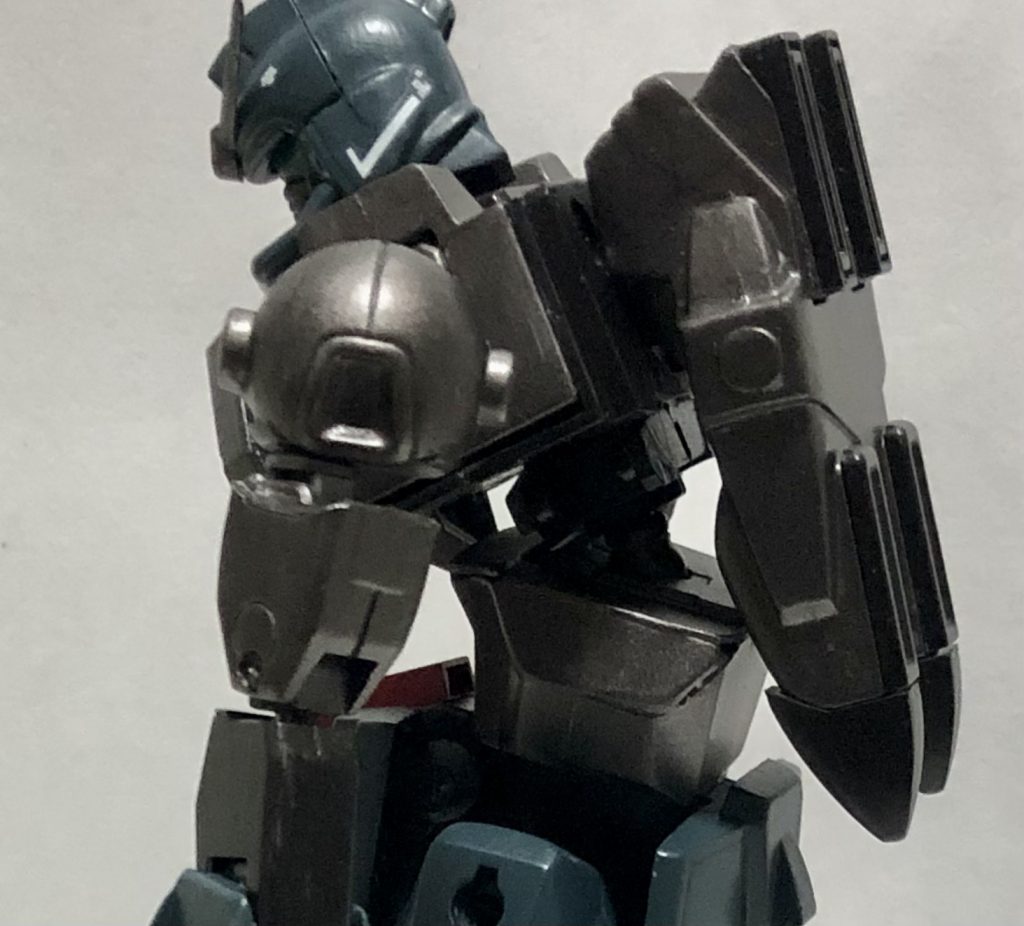 アウトボクシングに対応した胸部可動域の追加脱力した姿勢のアウトボクシング、フリッカージャブに必要なので増設しました