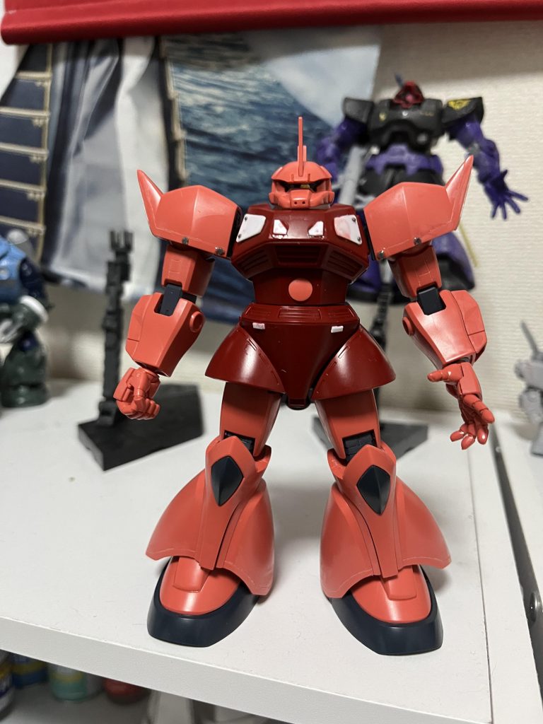 元はシャア専用でした。