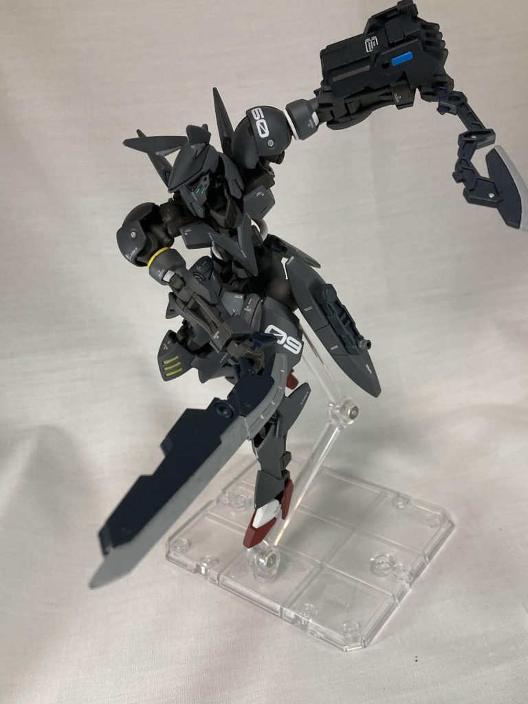 メインウェポンのソードとアックスの二刀流、こういう違う武器かつ刀じゃない組み合わせでの二刀流もなかなかロマンですよね