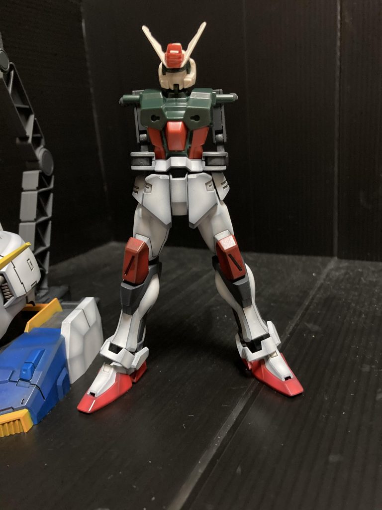 ガンダム カラーに塗装しよう😊明日は昼上がりだから午後少しやろうかな😊最後まで見てくれてありがとう😊