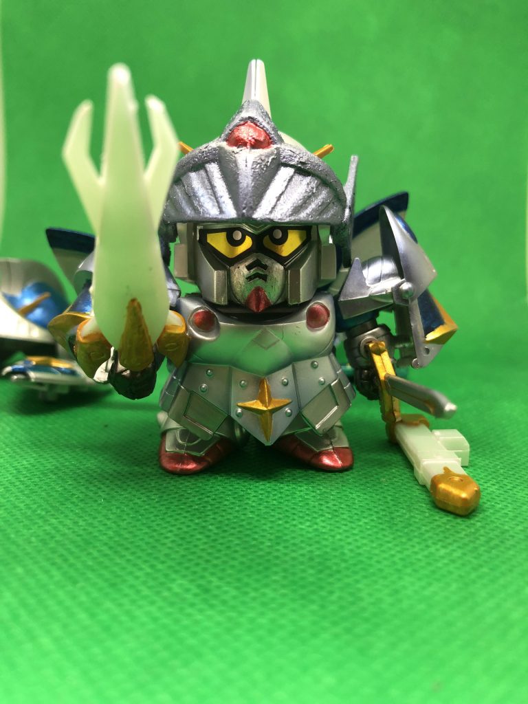 バーサルナイトガンダム。フルアーマーナイトガンダム同様にメッキ剥がしに失敗。