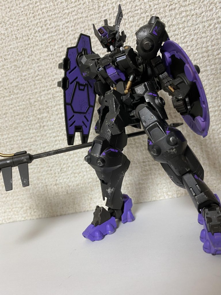 ガンダムウヴァル–2枚目/制作者：トモ