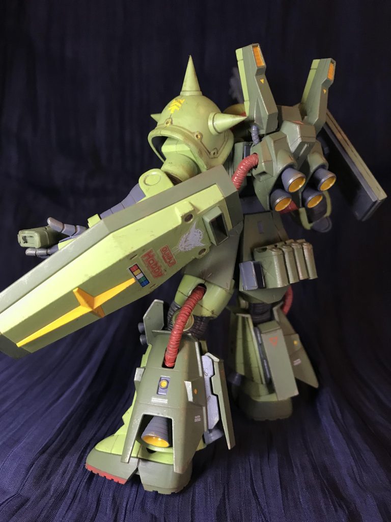 5発あります。5発しかありません。中身は多分、ベロクロンの唾液とかそういうKAIJU系ケミカルだと思います。