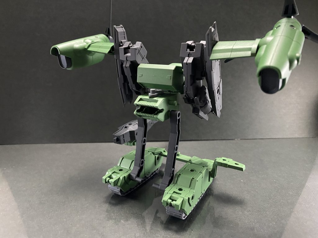 本機にはSupport machine Aero&Land type通称「SAL」が随伴する。