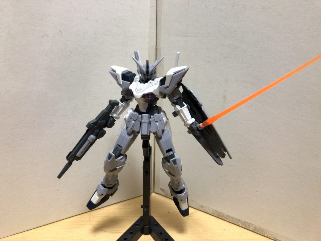 ビーム・ソードジェミナスで制式採用されることになる武装。試作段階では刀身が1.5倍長いとされている。