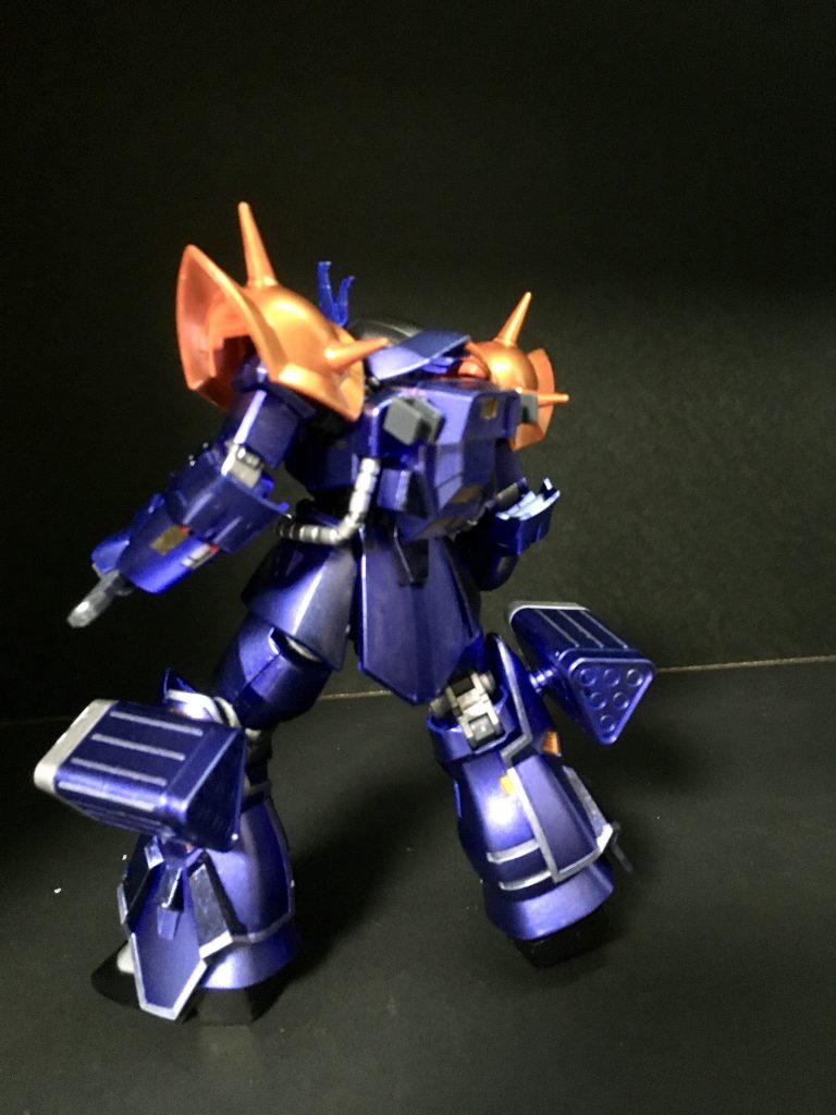 後ろもチャンとやってます〜。それでわ前回もう一機のEXAM作ったのでコラボしましょう!見つけたぞ連邦の蒼いMS・・貴様ごときにEXAMを扱えるものか!