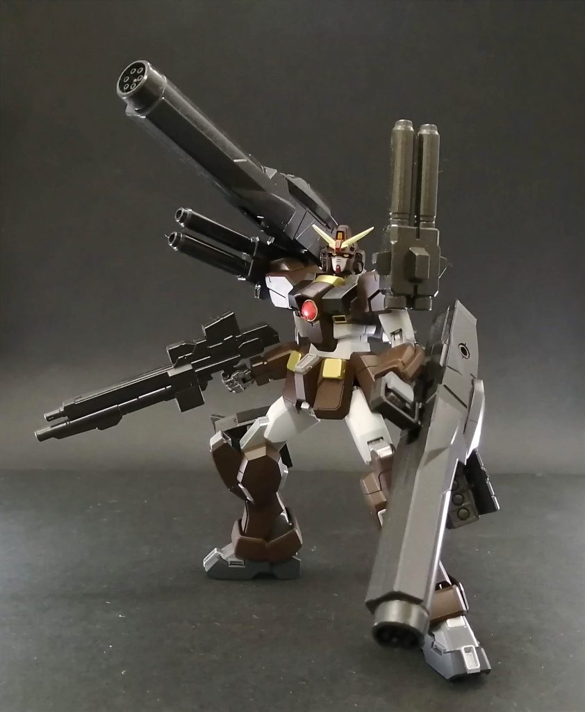 HG ガンダムレオパルド・ダ・ヴィンチ–2枚目/制作者：三代目和菓子屋