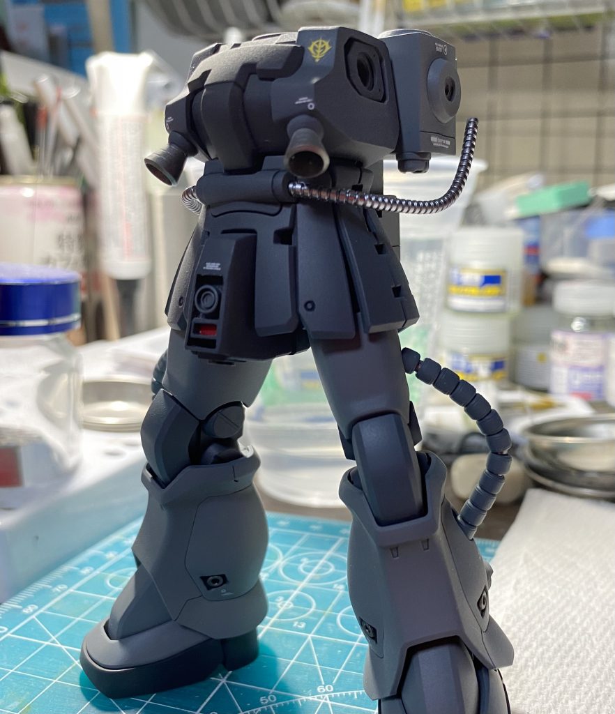 動力パイプの軸はシルバーで塗りました