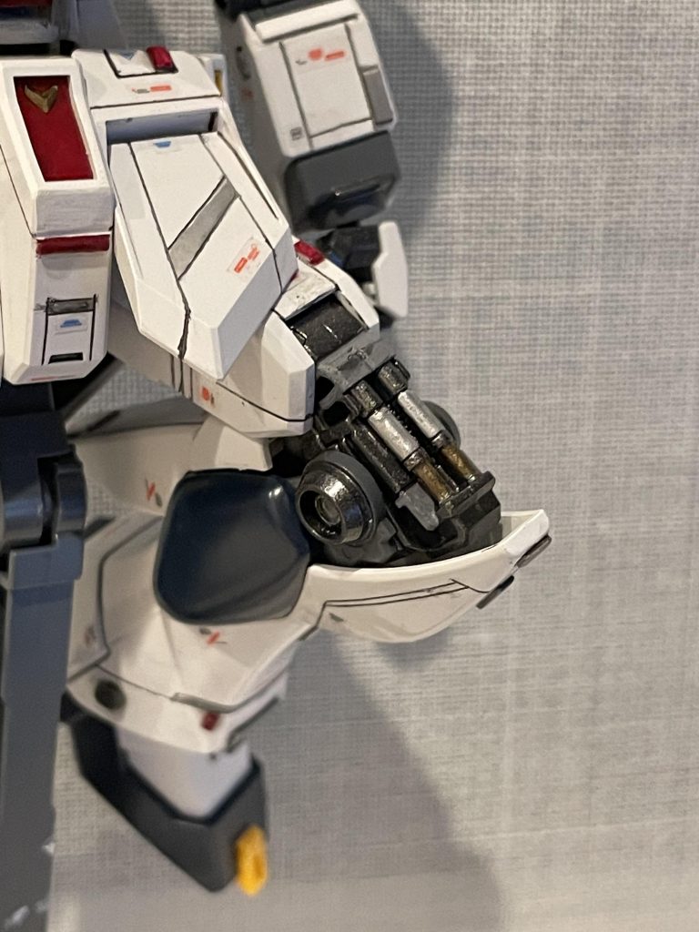 νガンダムは伊達じゃない...!–5枚目/制作者：ひろろと