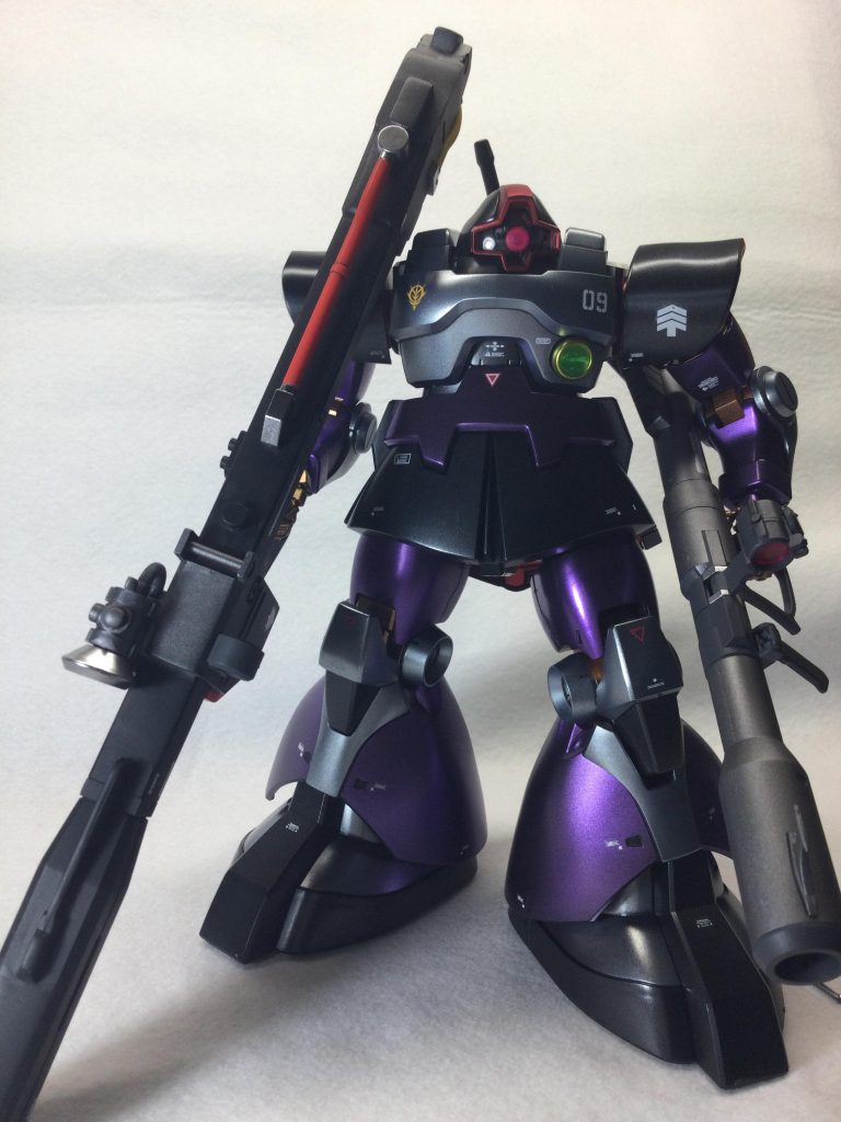 しかし、ビームバズーカはデカいですねw 今回のリニューアルされた【MG リックドム】は、非常に組みやすくストレート組みでも全然良いと思えました‼︎