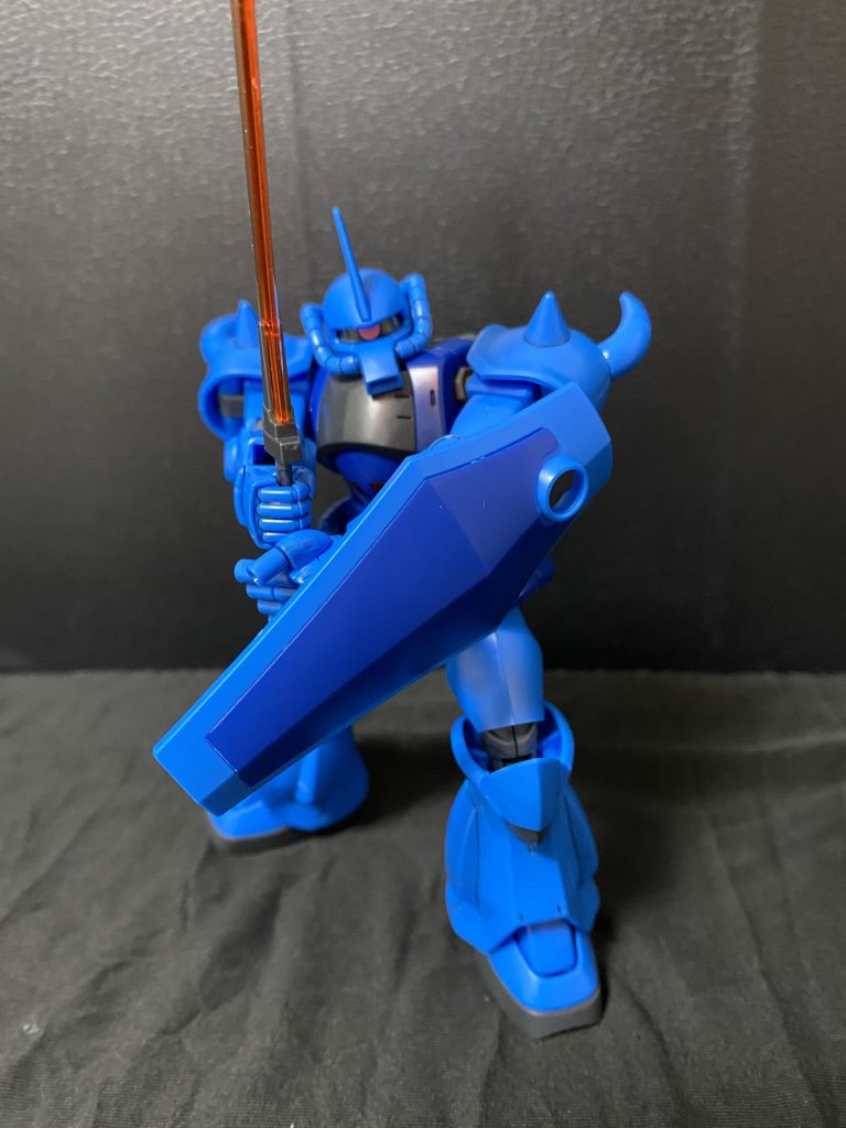 グフ（素組みと墨入れ）–4枚目/制作者：@ganpuraozi