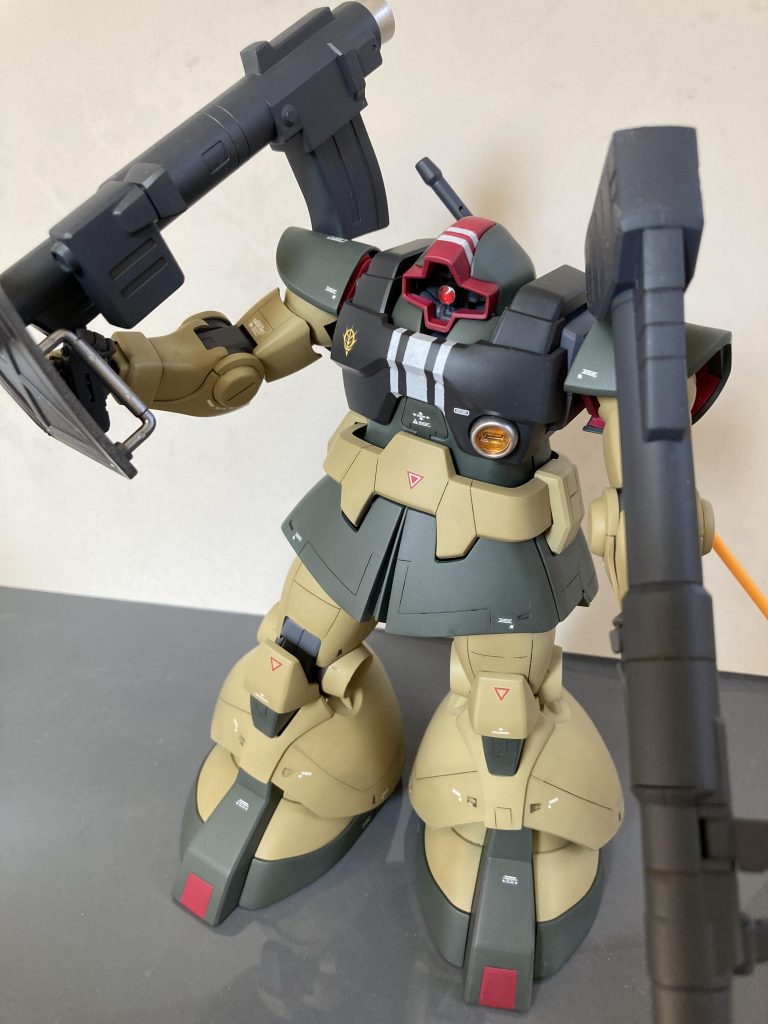 ラケーテンバズーカとジャイアントバズーカダブル持ち