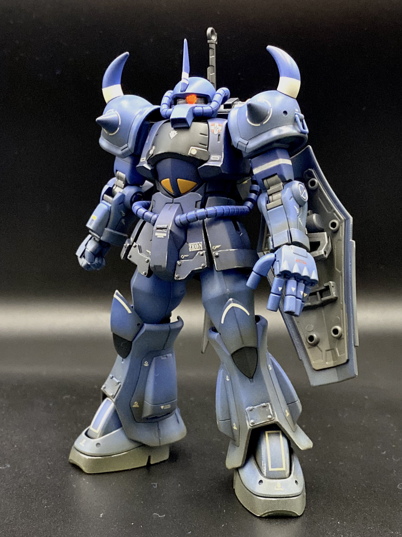 HGUCリバイブ版グフ ディテールアップ 全塗装｜ろぶやんさんのガンプラ作品｜GUNSTA（ガンスタ）