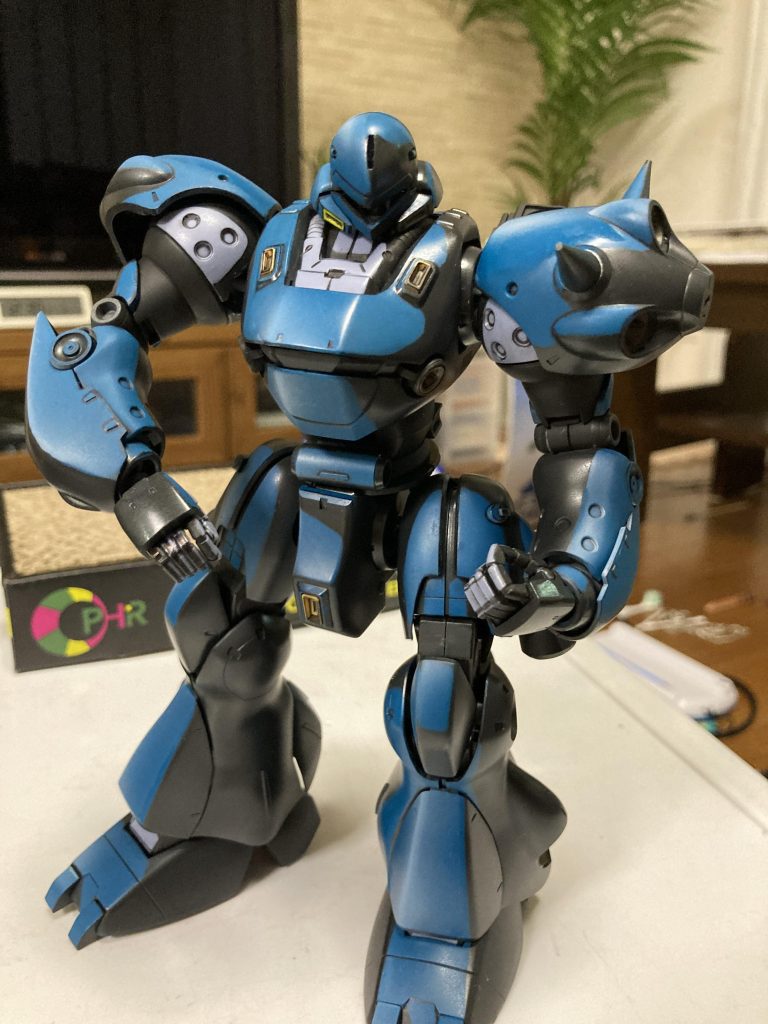 影色塗装。影とエッジ線を入れても全然イラスト風に見えなくて焦りました。ハイライトで何とか型になったかなあ、と。最後までご覧いただきありがとうございました!!