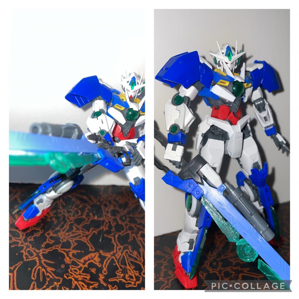 背中にマウントされている大型武器。通称アロンダイト改エクシアカスタムビームがソードと同じ緑で、出力が上がっている。一応銃もついており、距離を取られた際に使用する。突き刺してから撃つなんて応用も。