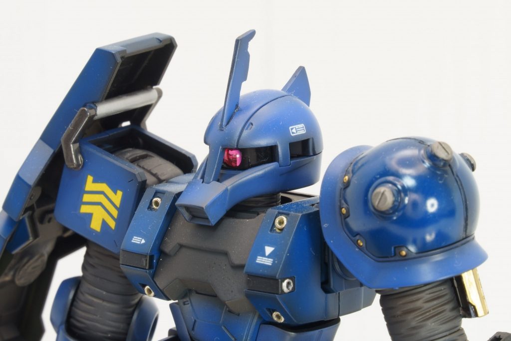 指揮官機らしく、ブレードアンテナをプラ板で追加しました。