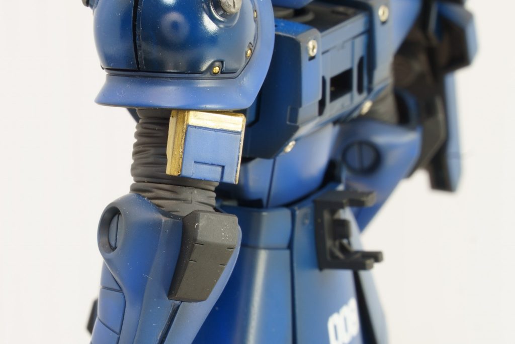 こういう所に追加で装甲を取り付けてくれねぇかな。という要求があると思います。