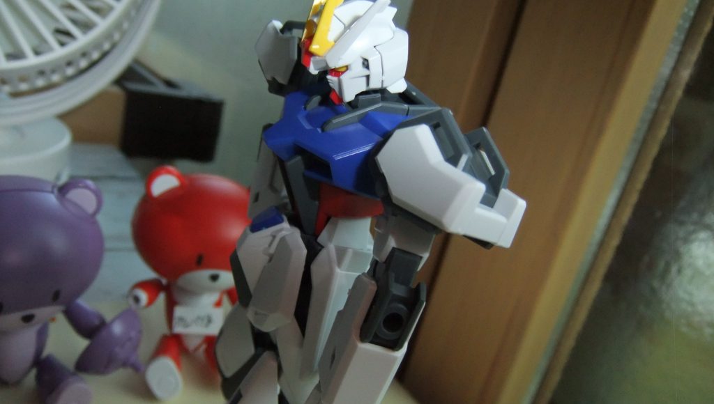 ストライクガンダムがきた❗アルバイトの出番❗【何か肩を落として草臥れたサラリーマンのようだ(^_^;)】