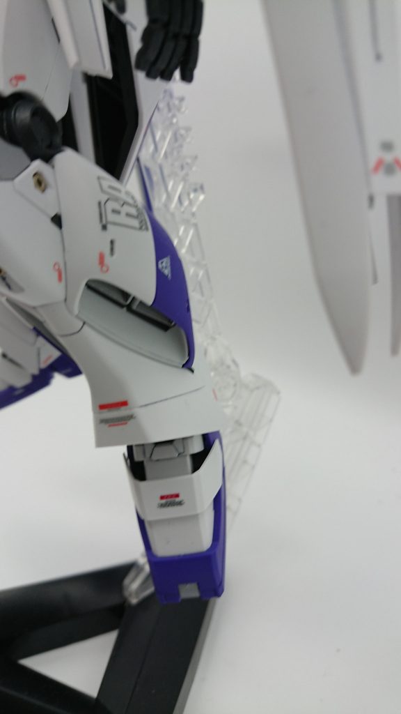 Hi-νガンダム　Ver.ka–5枚目/制作者：婿サラリーマン