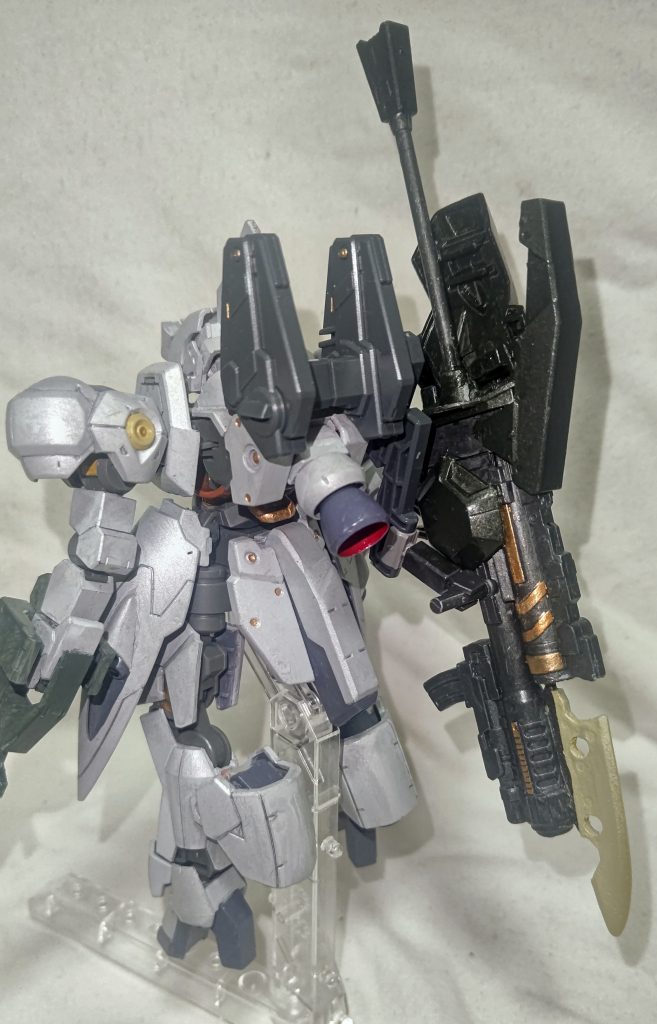 過去に作製したグレイズの背部にマウントできるようにしました。