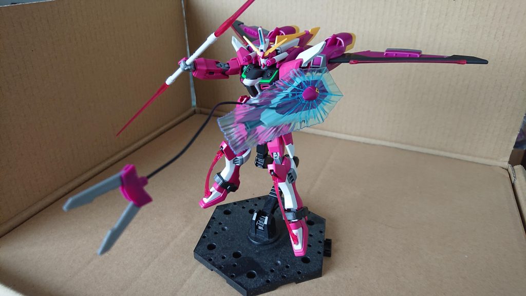 ビームシールド、グラップルスティンガー展開 アンビテクストラス・ハルバート 