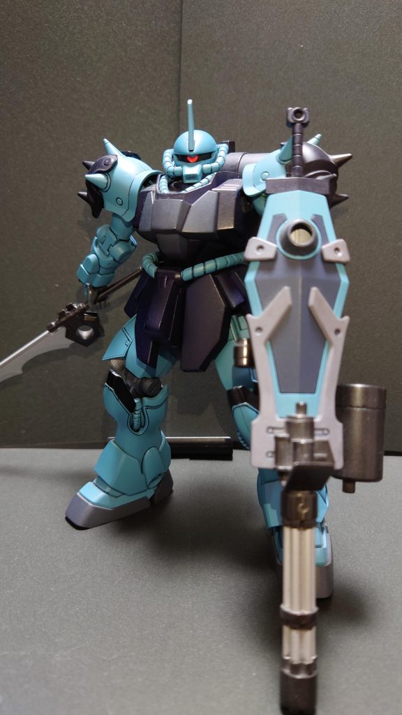 グフカスタム風のポージング