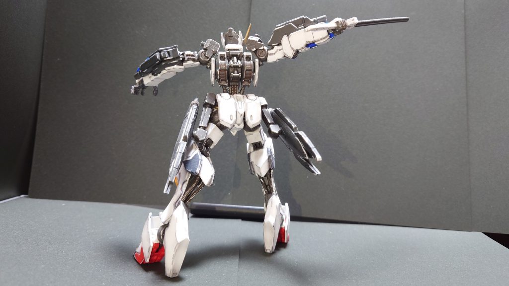 元キットの出来がいいので、それなりに寄せれたかなとネット見てるともっともっと再現できている作品ゴロゴロありますが笑もっと、うまくならねば!!