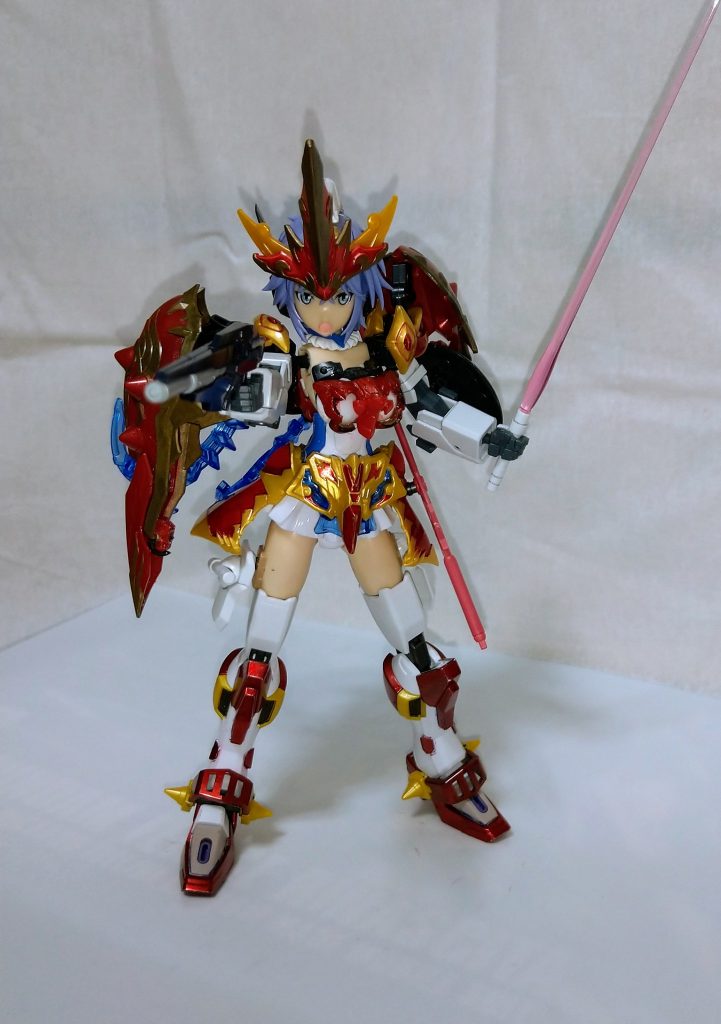 以下適当にポージング。ビームライフルはメガミデバイスのストライクラプターに付いていたボーナスパーツのビームライフル。