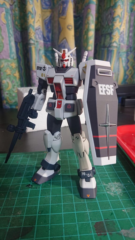 メッキカラー凄いですよね。吹き付けた瞬間驚きで笑っちゃいました(笑)