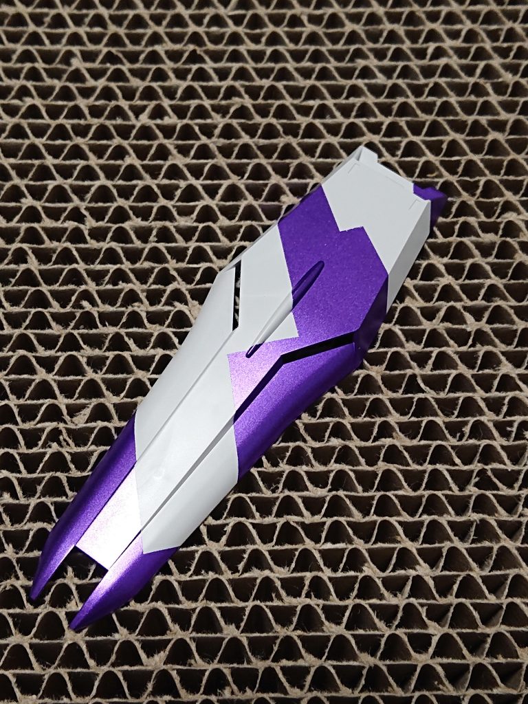 νガンダム–6枚目/制作者：マイクラ