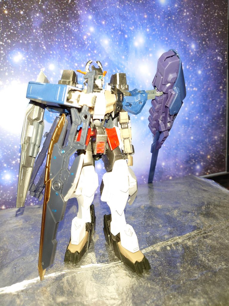 ガンダムアステリオス雷光の騎士だれに呼ばれたかはもう思い出せないそれでも、そう呼んでくれたなら、彼はその力を全力で振るうだろう